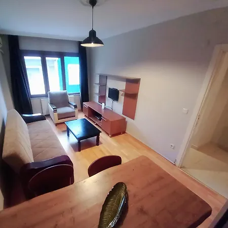 Lovely 1+1 Flat In An Amazing Area In Beyoglu! Apartamento Estambul